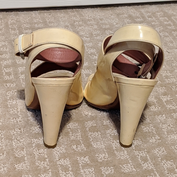 Alaia Yellow Patent Leather Strappy 37 - Picture 5 of 5